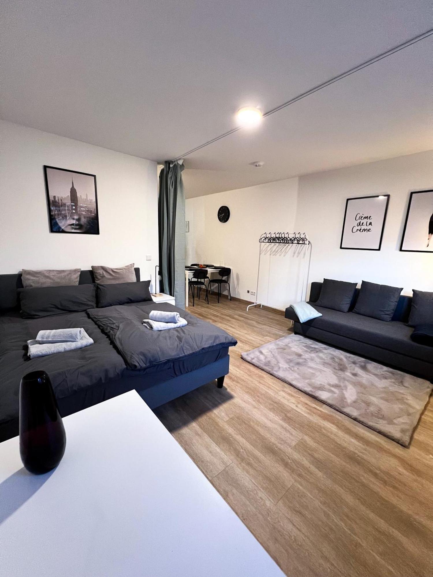 Appartamento Zentrale Wohlfuehloase Mit Parkplatz Osnabrück Esterno foto